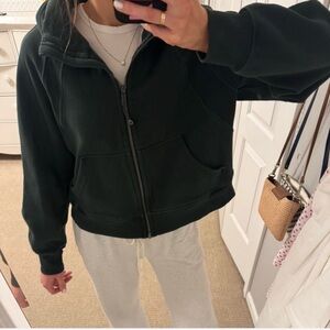 Lululemon Green Scuba